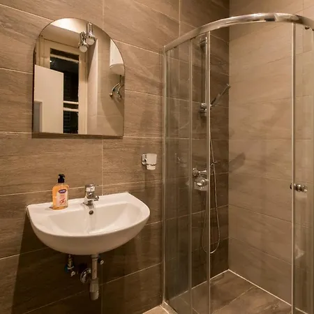 Gb - Triplex * Валетта