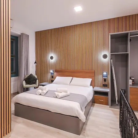 Gb - Triplex * Valletta