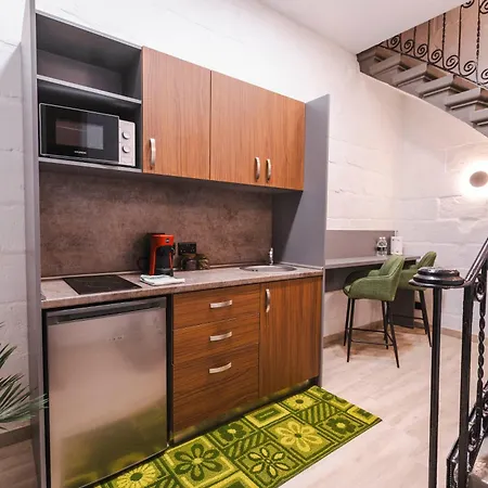 Gb - Triplex Lejlighed *